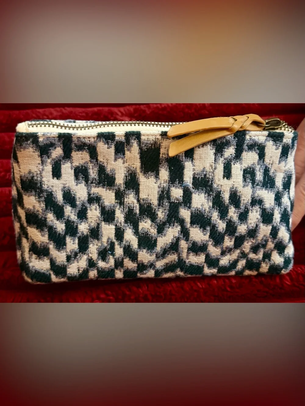 Universal Thread Navy Blue and White Patterned Cosmetic Pouch